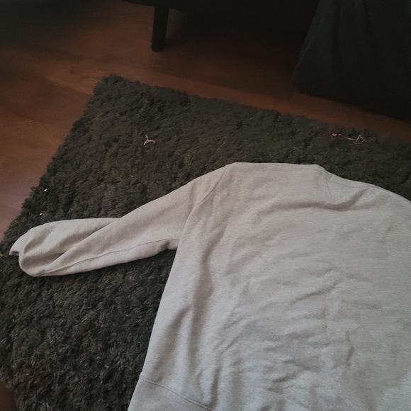 Polo Sweatshirt - Picture 7 of 7